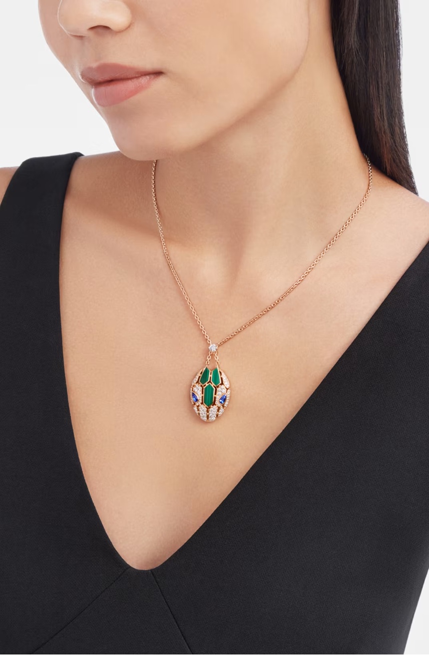колье serpenti seduttori розовое золото с бриллиантами 1.34 ct.