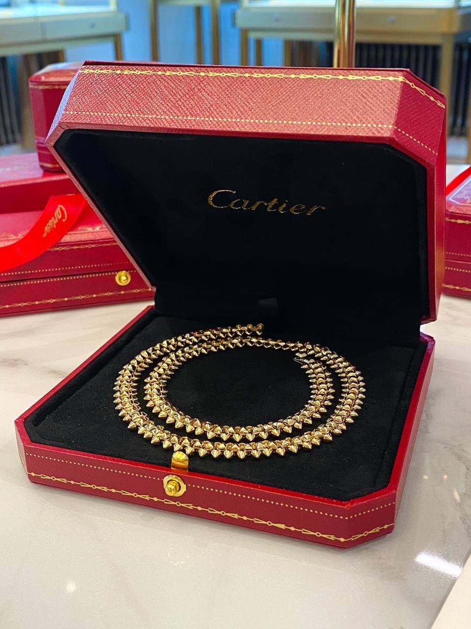колье clash de cartier из розового золота среднего размера