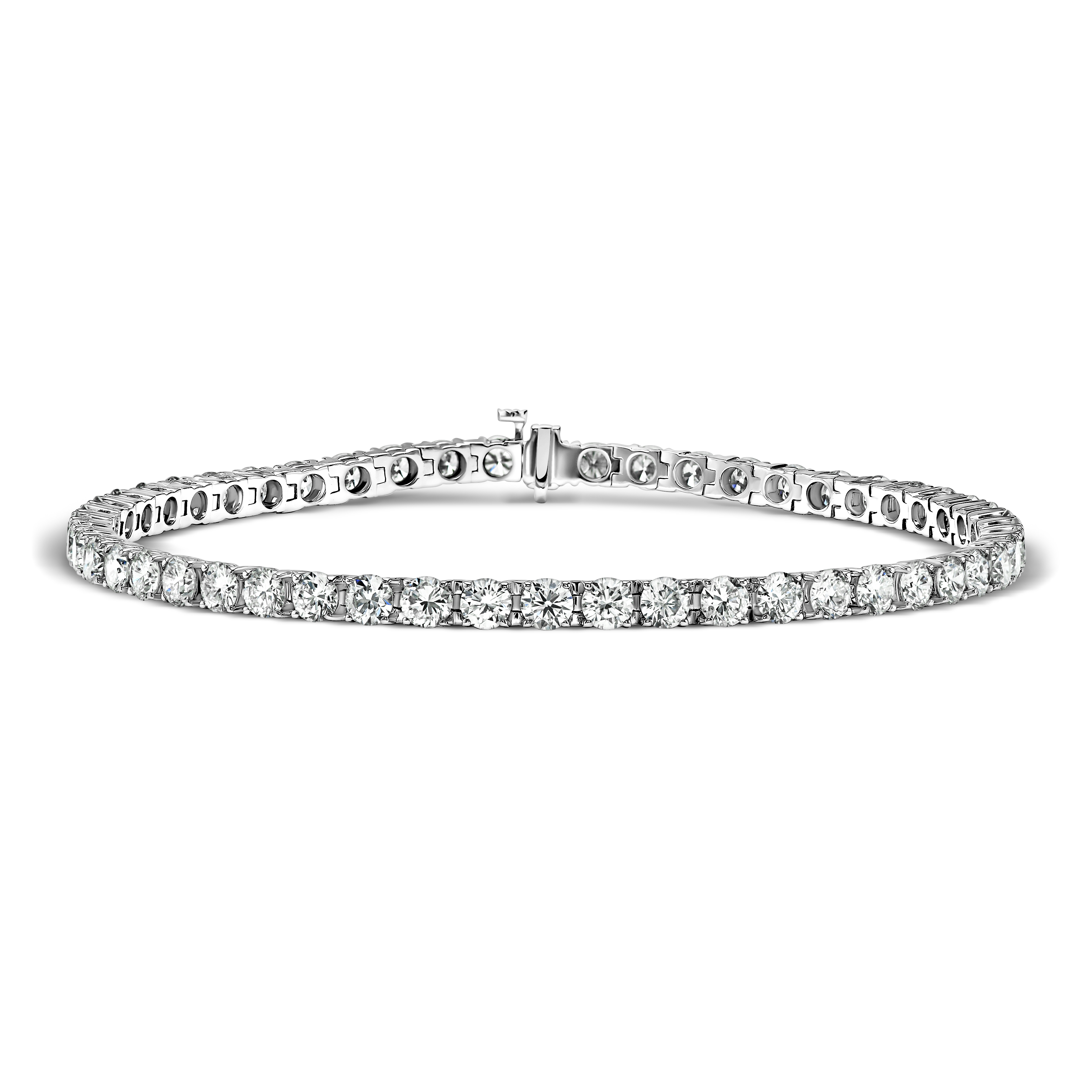 теннисный браслет из белого золота с бриллиантами 5,24 ct