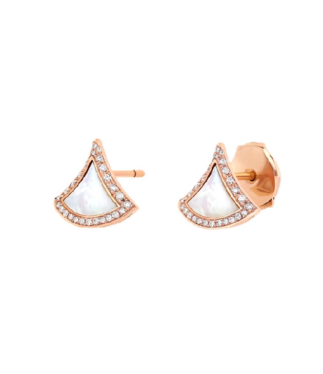 серьги-пуссеты bvlgari divas dream с перламутром и бриллиантами