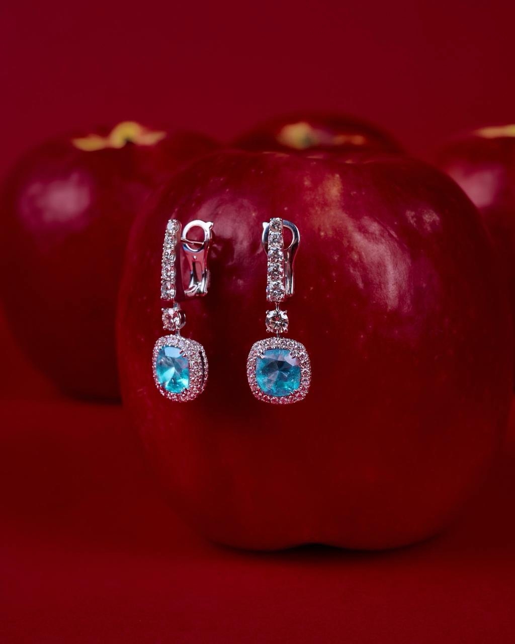 серьги с турмалинами параиба 4,07 ct и белыми бриллиантами