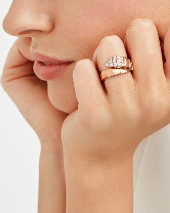 кольцо bvlgari serpenti viper с бриллиантами 0.49 ct