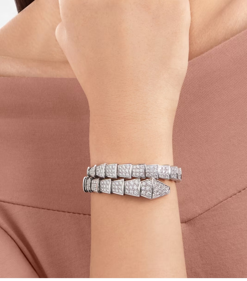 браслет serpenti viper bracelet с бриллиантами 8.35 ct.