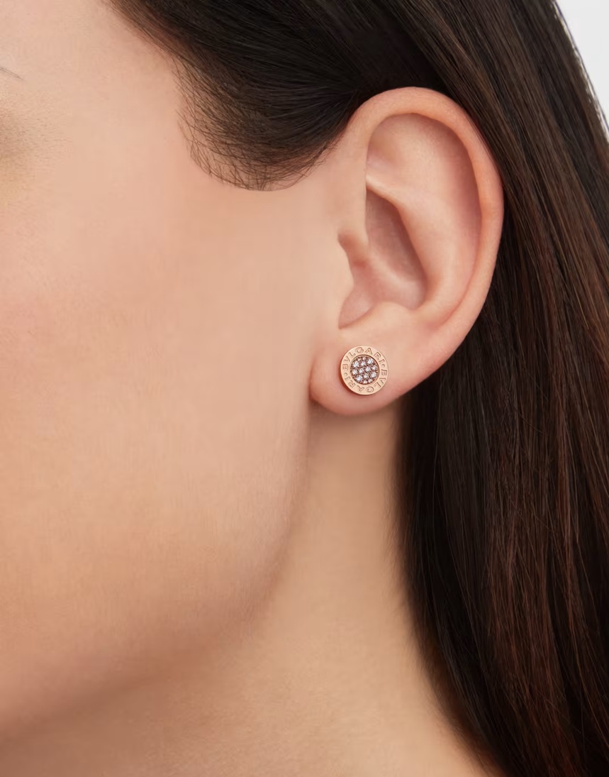 серьги-пусеты bvlgari bvlgari с бриллиантами 0.18 ct.