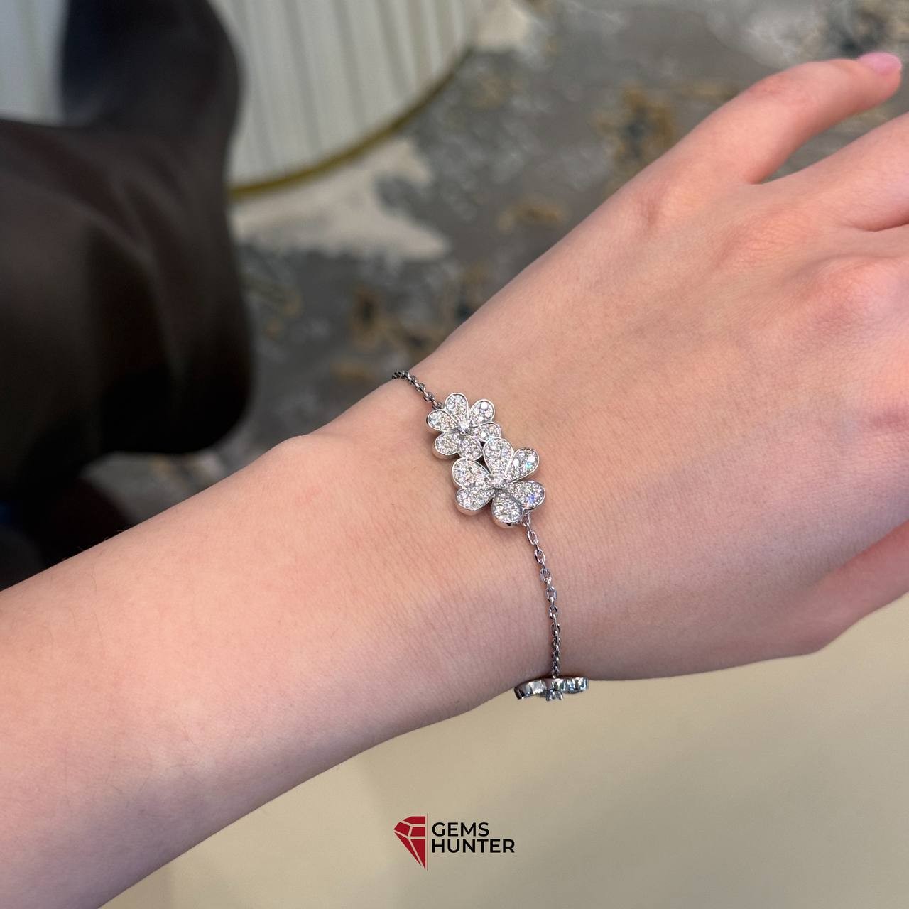 браслет van cleef & arpels с бриллиантами 1,82 карат