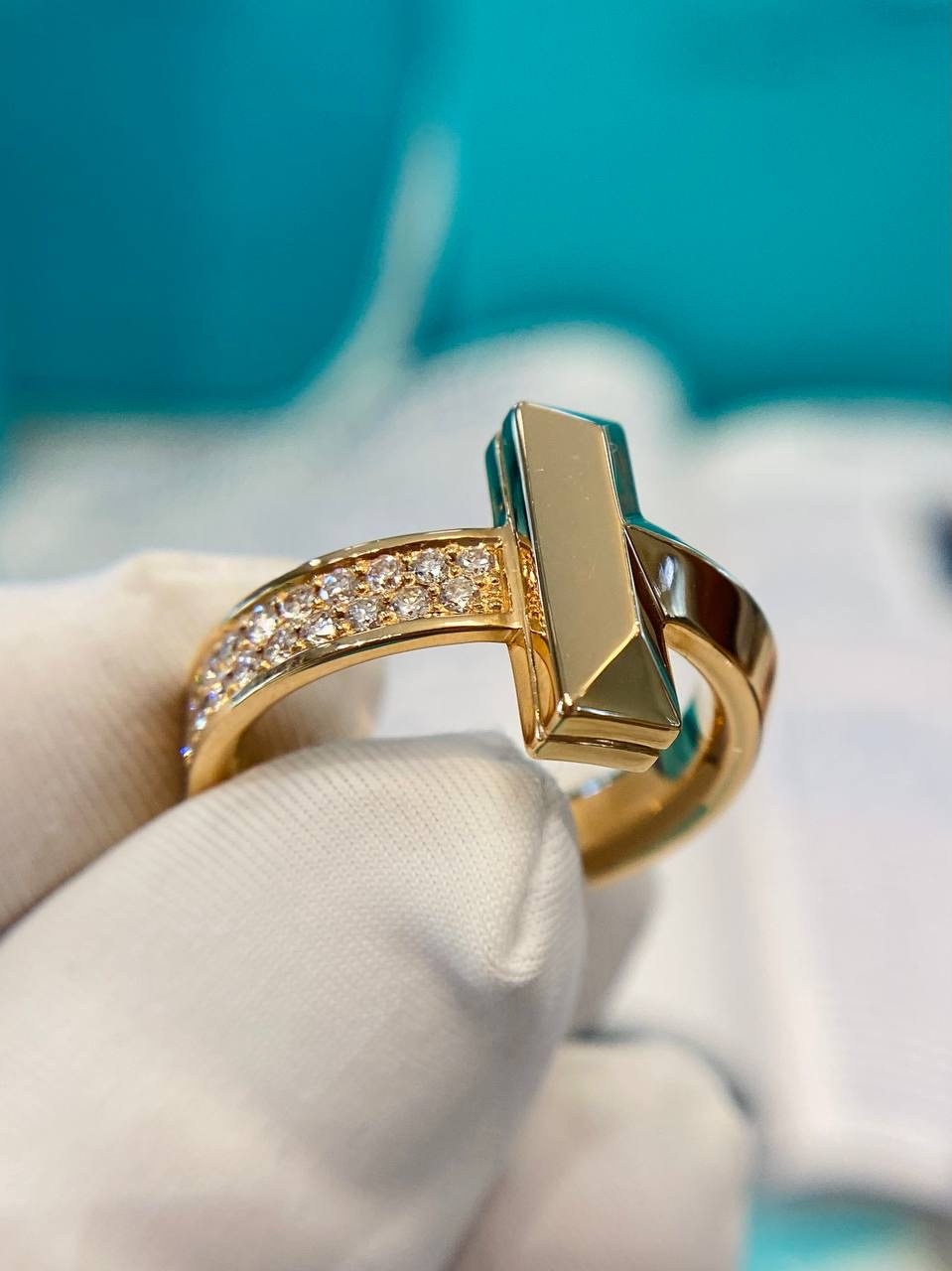 кольцо tiffany t1 из розового золота с бриллиантами