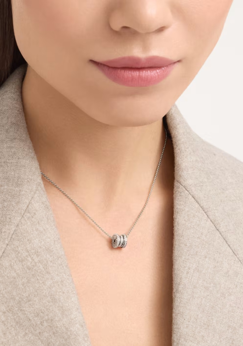 колье bvlgari b.zero1 белое золото с бриллиантами 0.25 ct.