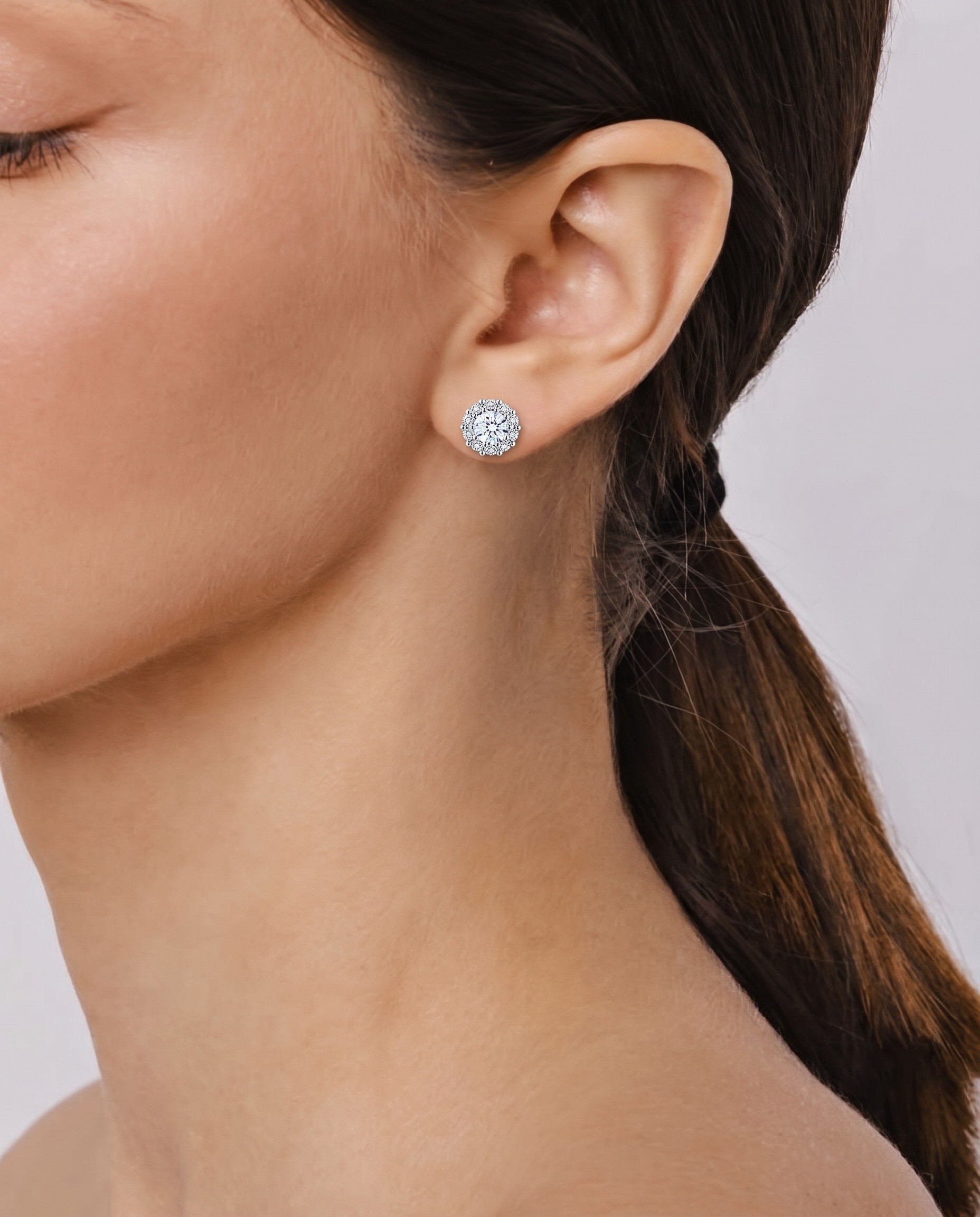 серьги из белого золота 750 пробы с бриллиантами 0,98 ct.