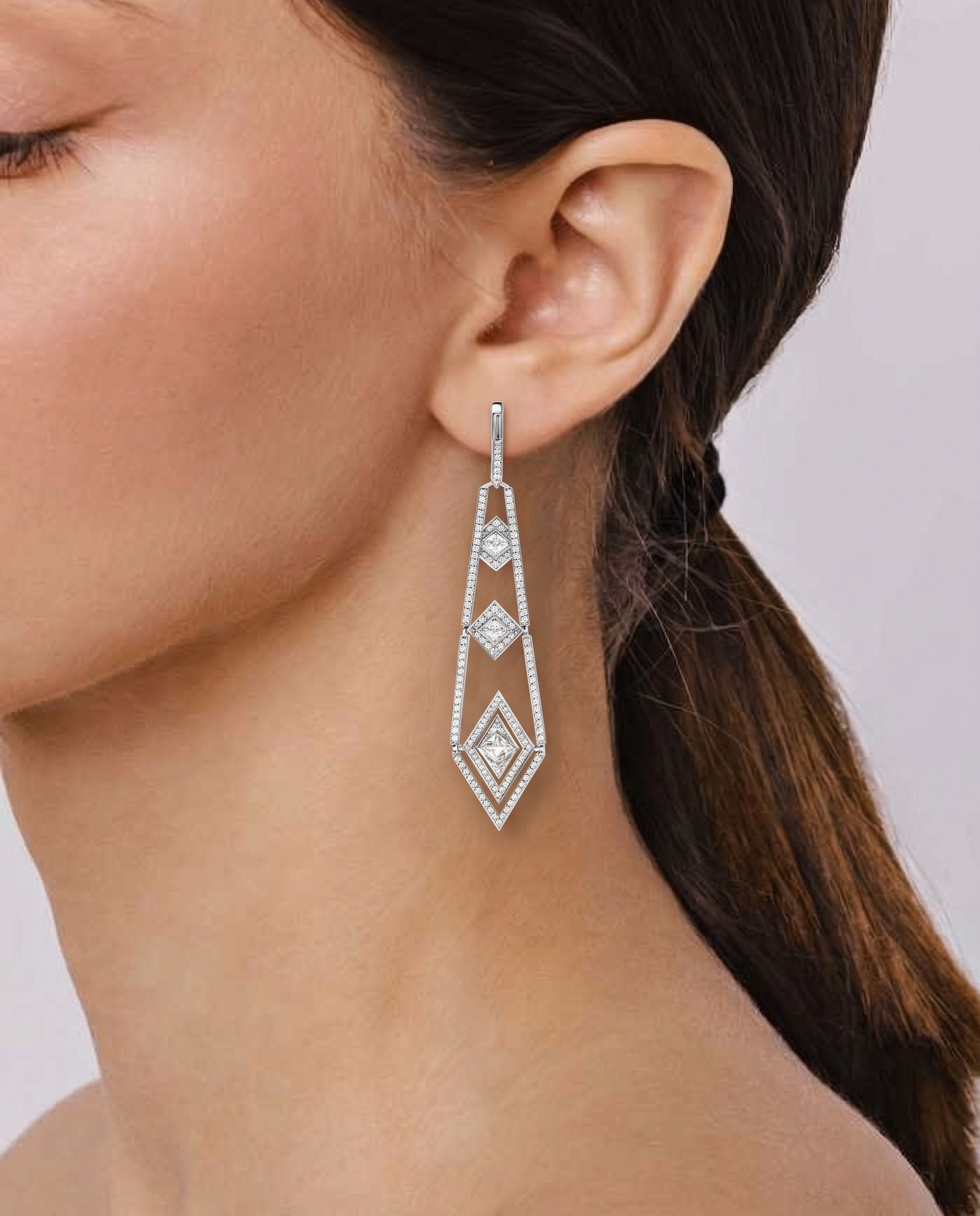 серьги из белого золота с бриллиантами 2.39 ct