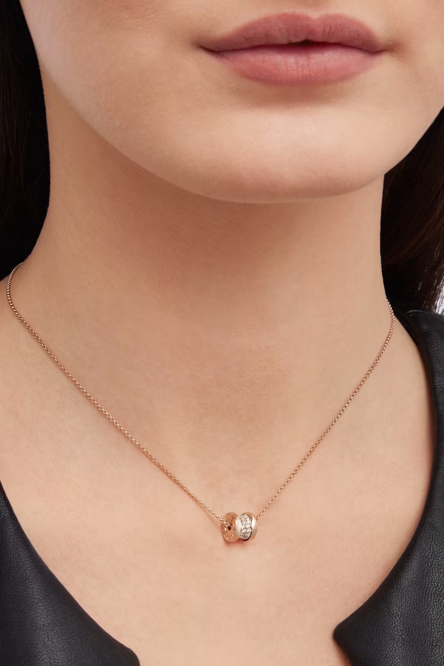 колье bvlgari b.zero1 розовое золото с бриллиантами 0.31 ct.