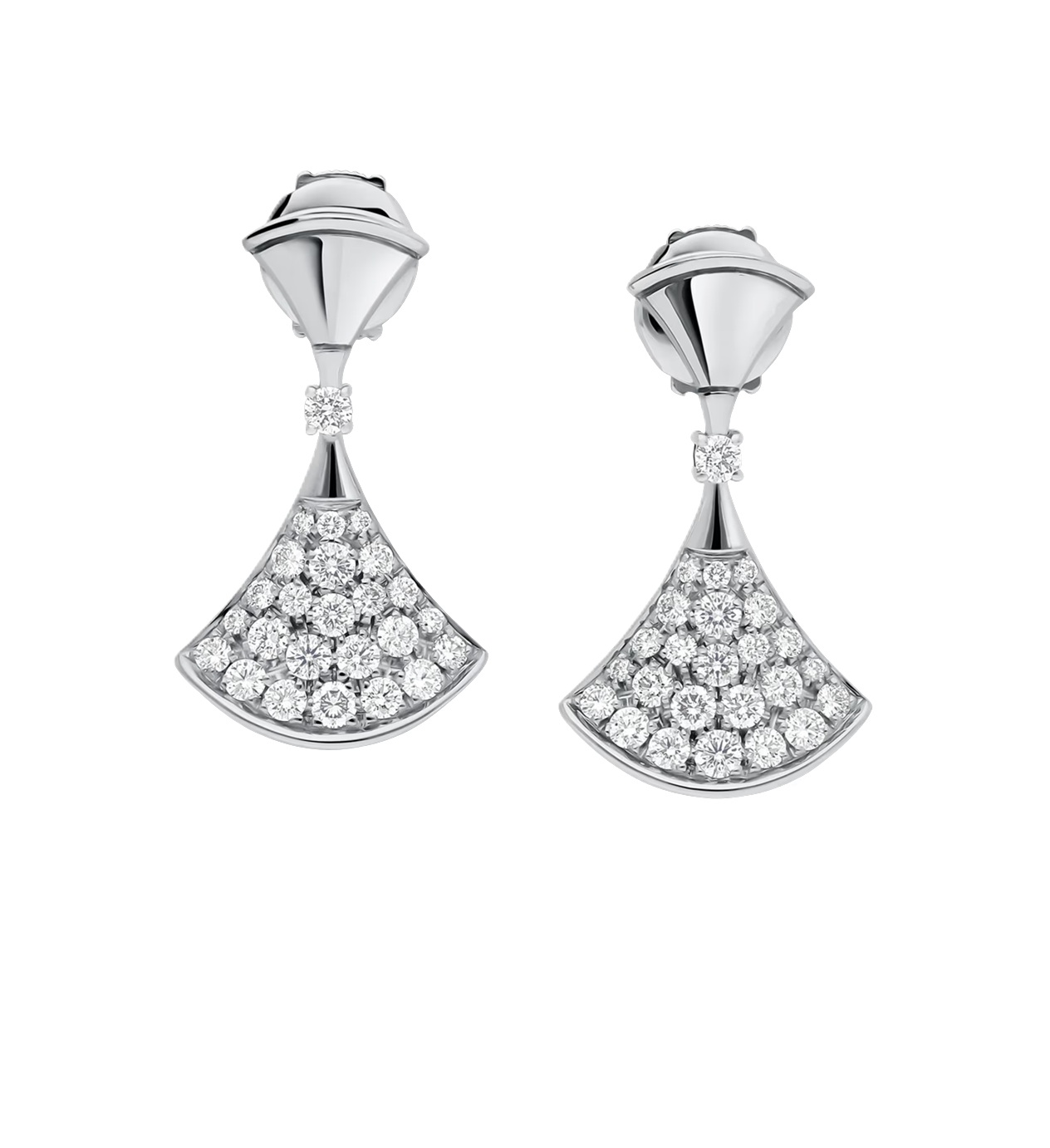 серьги bvlgari divas dream белое золото с бриллиантами 0.94 ct.