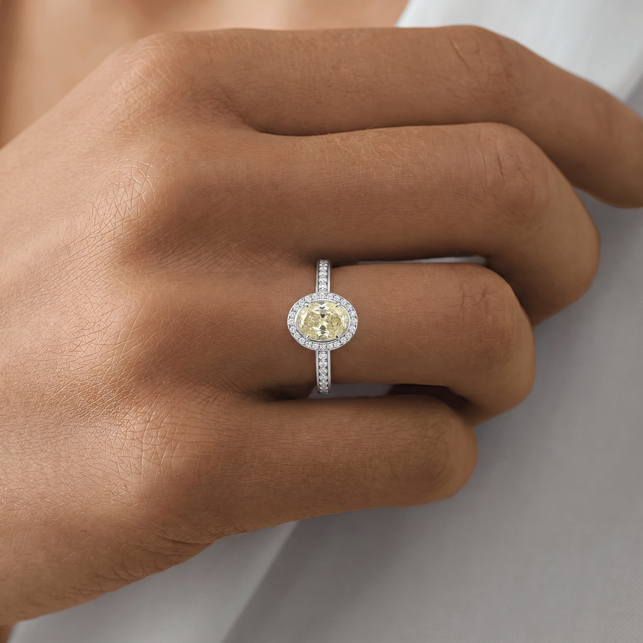 помолвочное кольцо из белого золота с бриллиантами 1,23 ct.