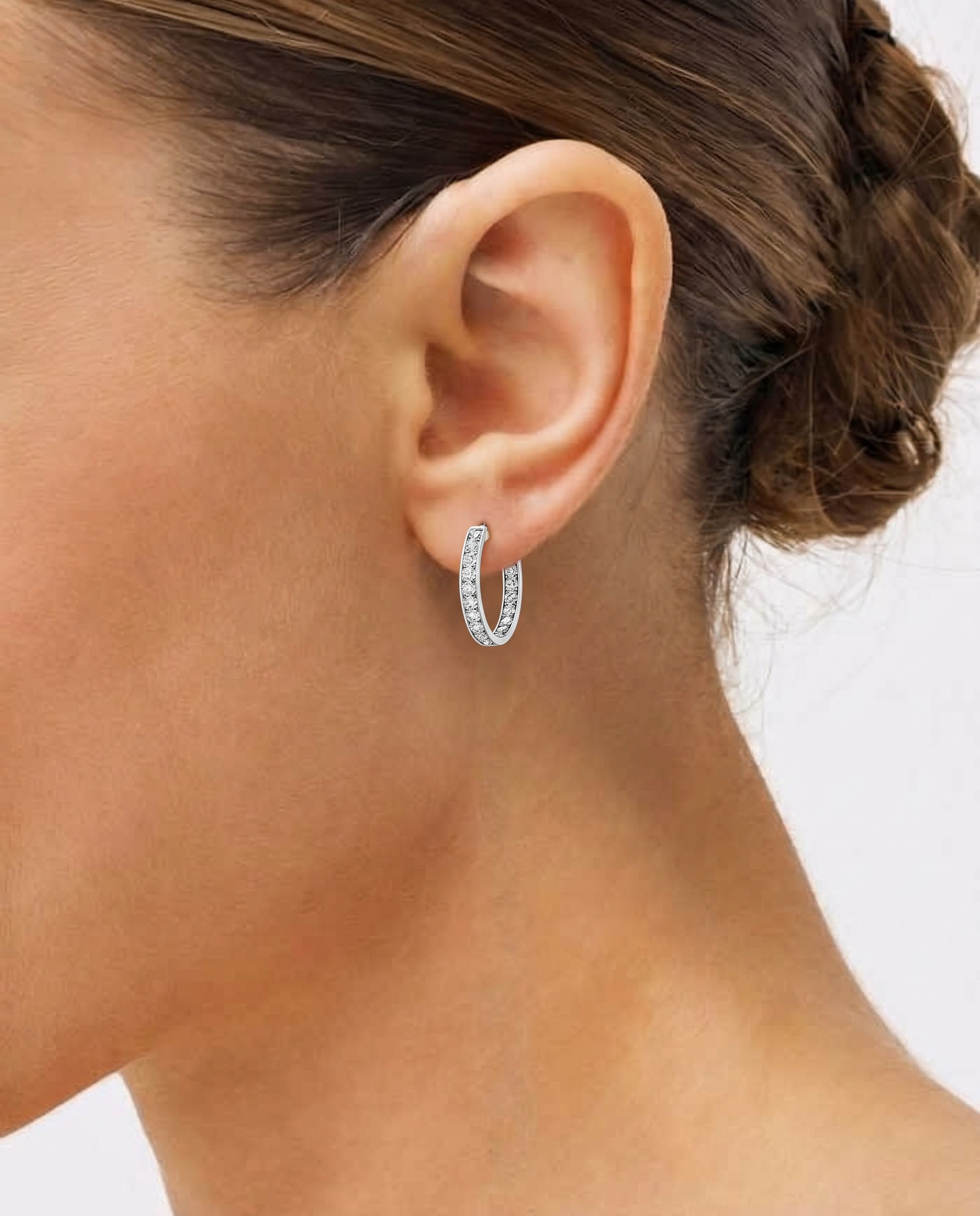 серьги-конго из белого золота с бриллиантами 1.14 ct